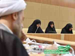 آیت الله دژکام در دیدار با جمعی از بانوان اساتید حوزه و دانشگاه، دانشجویان و طلاب و فعالان فرهنگی و تبلیغی خواهر