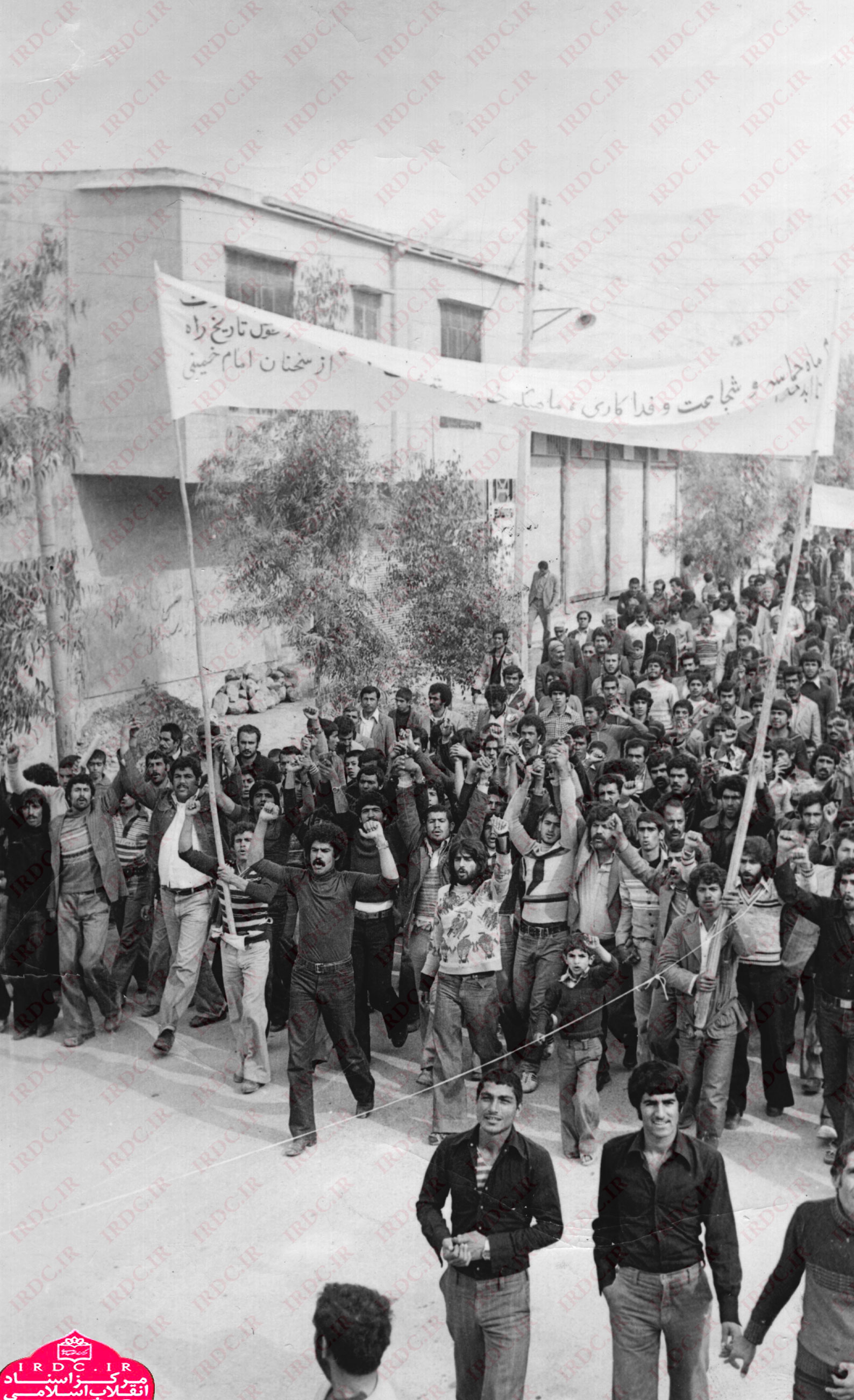 عزاداری و تظاهرات مردم کازرون در ماه محرم