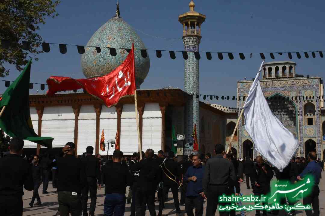 28-06-1397 تاسوعای حسینی شیراز حرم شاهچراغ -عکس: طاهره کریمی خرمی