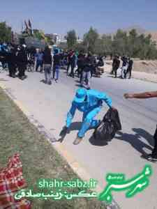 28-6-97 تاسوعای حسینی در بهشت زهرای کازرون/ عکس: زینب صادقی