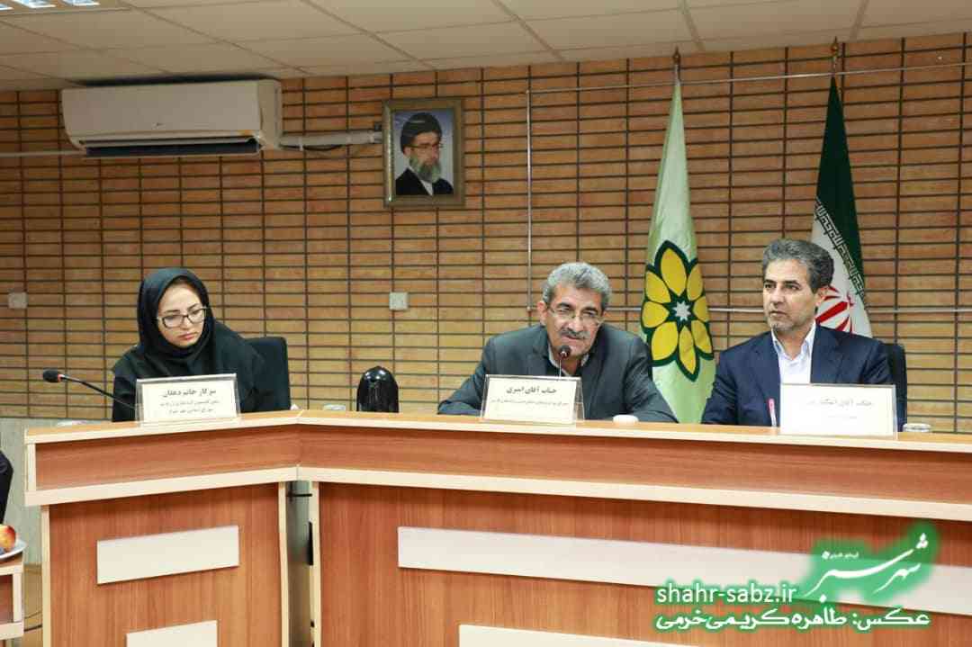 نشست شهرداری شیراز و میراث فرهنگی/ مصیب امیری- حیدر اسکندرپور-سولماز دهقان