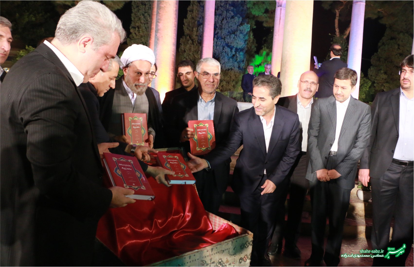 19-07-1397 آیین بزرگداشت یادروز حافظ در حافظیه شیراز - عکس از محمدمهدی اسدزاده