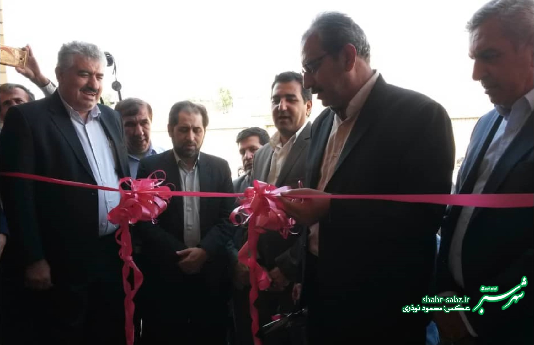 افتتاح مدرسه در خشت توسط حسین رضازاده نماینده مردم کازرون در مجلس شورای اسلامی/ عکس: محمود نوذری