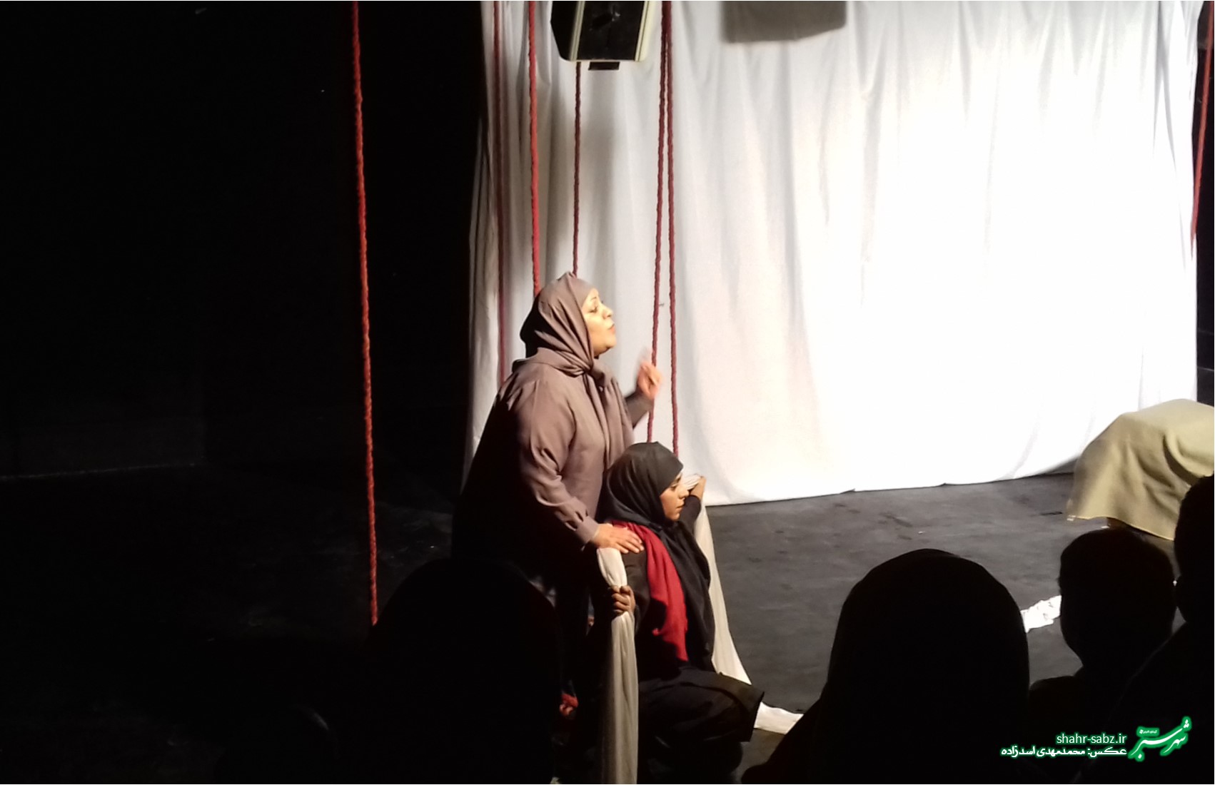 نمایش سوفیای من 26.07.1397 سالن استاد سپاسدار اداره کل فرهنگ و ارشاد اسلامی فارس/ عکس: محمدمهدی اسدزاده
