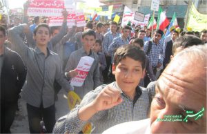 راهپیمایی 13 آبان در کازرون/ عکس: ایمان مرتجز