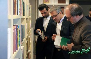 بازدید محمدمهدی احمدی از مجموعه های فرهنگی هنری شیراز/ عکس از علی روزیطلب/ محمدمهدی احمدی، صابر سهرابی، مهدی رنجبر/ مجموعه فرهنگی هنری گلستان