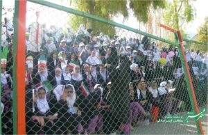 تجمع ضداستکباری دانش آموزان کازرون در 13 آبان1397/ عکس: زینب صادقی