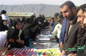 تجمع ضداستکباری دانش آموزان کازرون در 13 آبان1397/ عکس: زینب صادقی