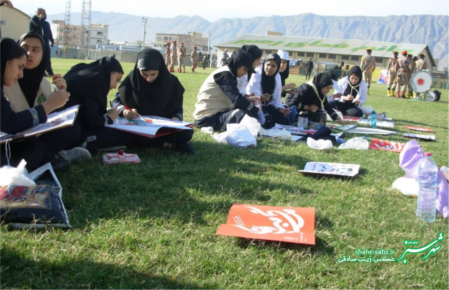 تجمع ضداستکباری دانش آموزان کازرون در 13 آبان1397/ عکس: زینب صادقی