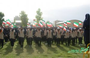 تجمع ضداستکباری دانش آموزان کازرون در 13 آبان1397/ عکس: زینب صادقی