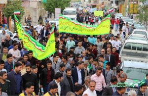 راهپیمایی 13 آبان در شهر بالاده کازرون/ عکس از یحیی گندمی