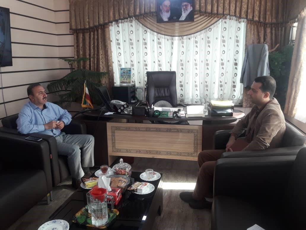 دیدار مدیر مرکز آموزش‌های تخصصی جهاد دانشگاهی با شهردار کازرون