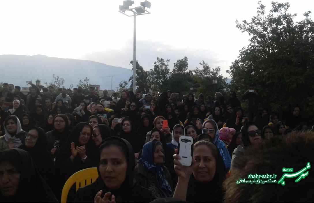 بزرگداشت ناصر دیوان کازرونی/ عکس: زینب صادقی