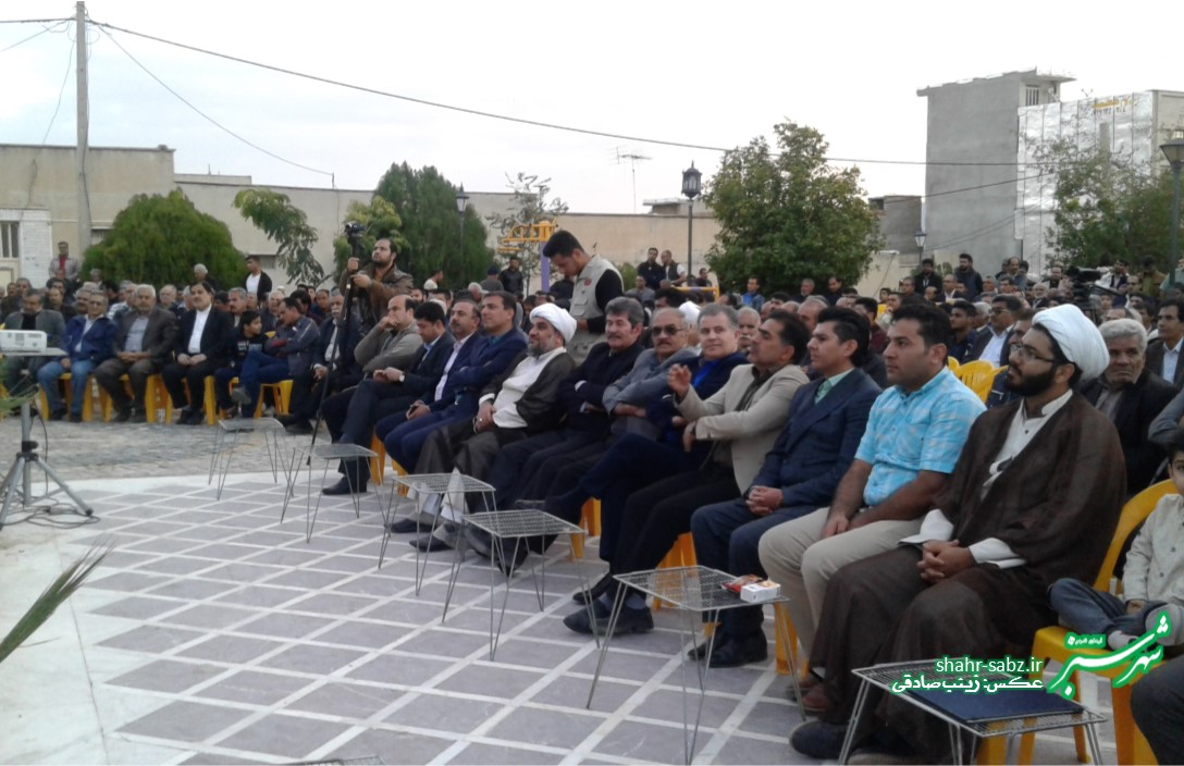 بزرگداشت ناصر دیوان کازرونی/ عکس: زینب صادقی