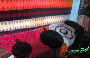برپایی نمایشگاه غذاهای سنتی و دست ساخته های سوادآموزان در کازرون/ عکس: ایمان مرتجز