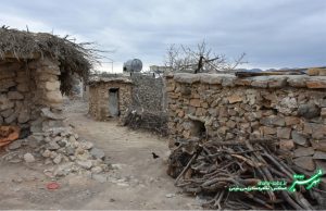 خانه های سنگی روستایی/ روستای کنده ای/ عکس: طاهره کریمی خرمی