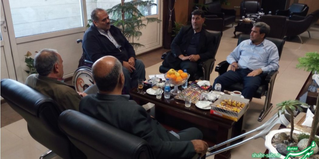 دیدار اسفندیار احمدی منش سرپرست فرمانداری شیراز با هیات ورزشی جانبازان و معلولین استان فارس