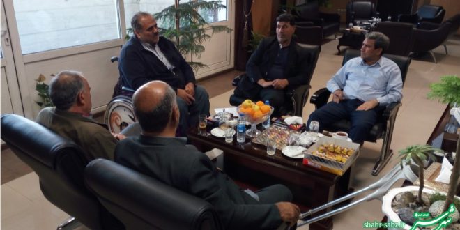دیدار اسفندیار احمدی منش سرپرست فرمانداری شیراز با هیات ورزشی جانبازان و معلولین استان فارس