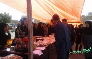 بازار هنری دانش آموزان هنرستان فاطمه زهرا کازرون به مناسبت عید نوروز/ عکس: زینب صادقی