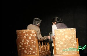 نمایش زندگی در تئاتر/ حنیف سلطانی سروستانی و سروش عباسی/ عکس: محمدمهدی اسدزاده