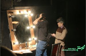 نمایش زندگی در تئاتر/ حنیف سلطانی سروستانی و سروش عباسی/ عکس: محمدمهدی اسدزادهنمایش زندگی در تئاتر/ حنیف سلطانی سروستانی و سروش عباسی/ عکس: محمدمهدی اسدزاده