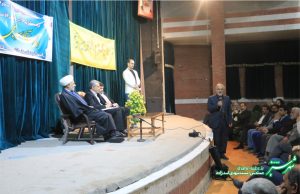 دیدار صابر سهرابی با اصحاب فرهنگ و هنر کازرون/ سفر مدیرکل فرهنگ و ارشاد اسلامی فارس به کازرون/ عکس: محمدمهدی اسدازده