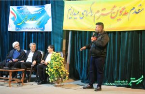 دیدار صابر سهرابی با اصحاب فرهنگ و هنر کازرون/ سفر مدیرکل فرهنگ و ارشاد اسلامی فارس به کازرون/ عکس: محمدمهدی اسدازده