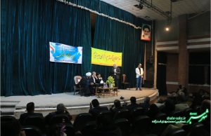 دیدار صابر سهرابی با اصحاب فرهنگ و هنر کازرون/ سفر مدیرکل فرهنگ و ارشاد اسلامی فارس به کازرون/ عکس: محمدمهدی اسدازده