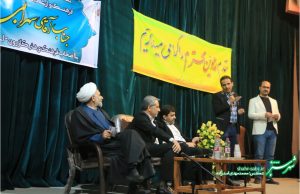 دیدار صابر سهرابی با اصحاب فرهنگ و هنر کازرون/ سفر مدیرکل فرهنگ و ارشاد اسلامی فارس به کازرون/ عکس: محمدمهدی اسدازده