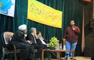 دیدار صابر سهرابی با اصحاب فرهنگ و هنر کازرون/ سفر مدیرکل فرهنگ و ارشاد اسلامی فارس به کازرون/ عکس: محمدمهدی اسدازده