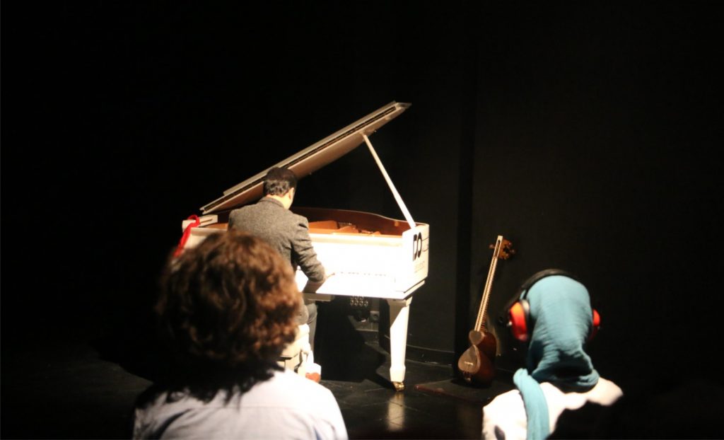 نمایش کنسرت بی سروصدا در شیراز/ عکس: محمدمهدی اسدزاده